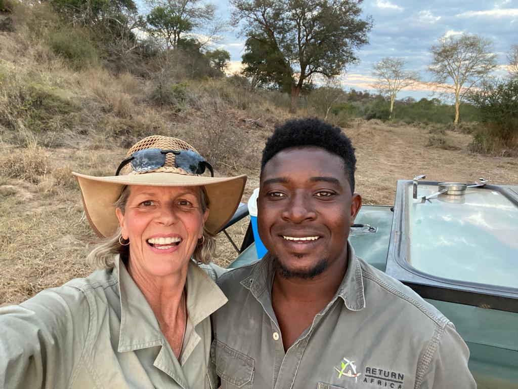 Jody with her co-guide Cyril in Northern Kruger National Park (The Makuleke) in South Africa (Photo Credit: Wild Rainbow African Safaris)