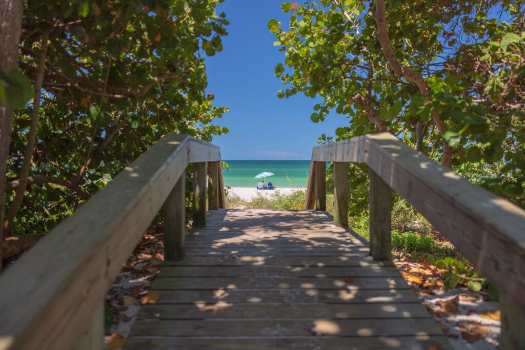 Naples Pier (Photo Credit: © Naples, Marco Island, Everglades CVB)