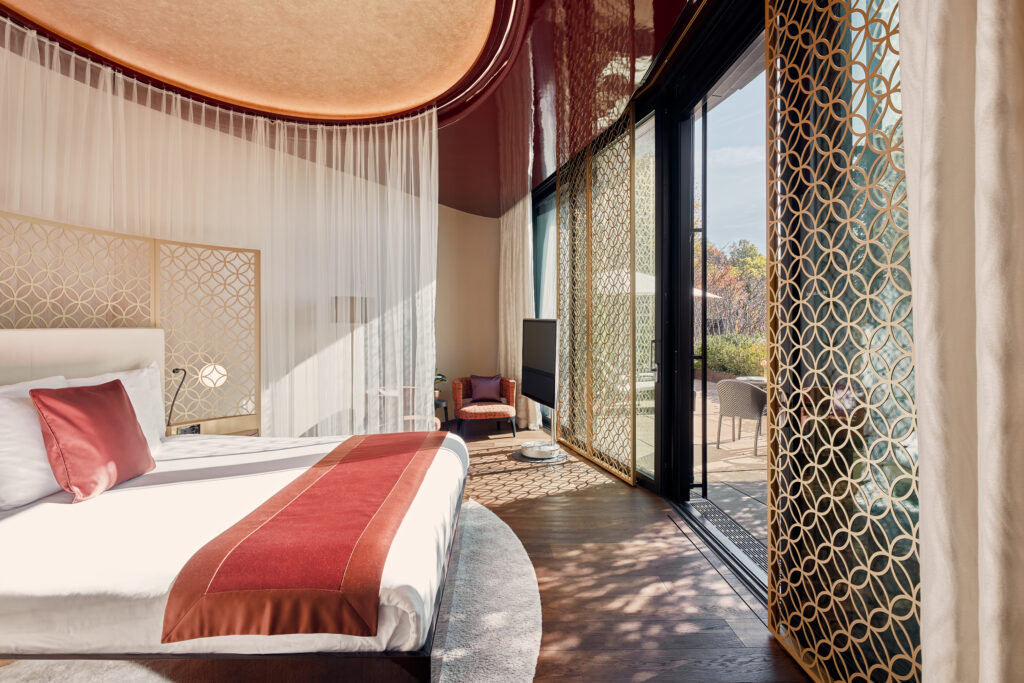 Terrazza Suite Bedroom (Photo Credit: Philippe Hubler)