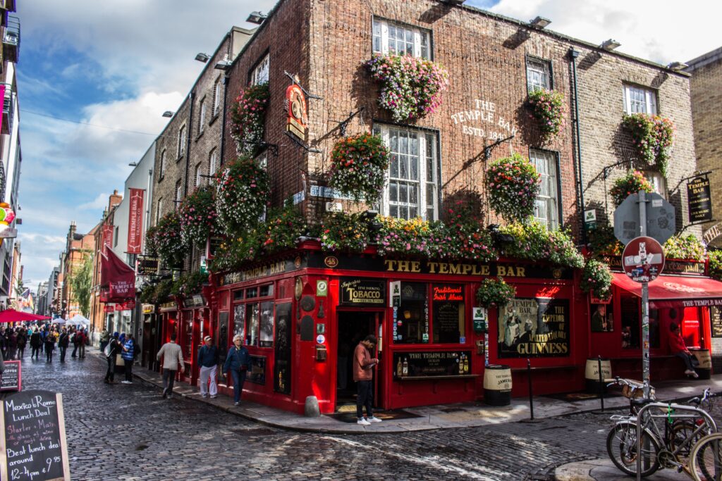 Dublin, Ireland (Photo Credit: Matheus Câmara da Silva on Unsplash)