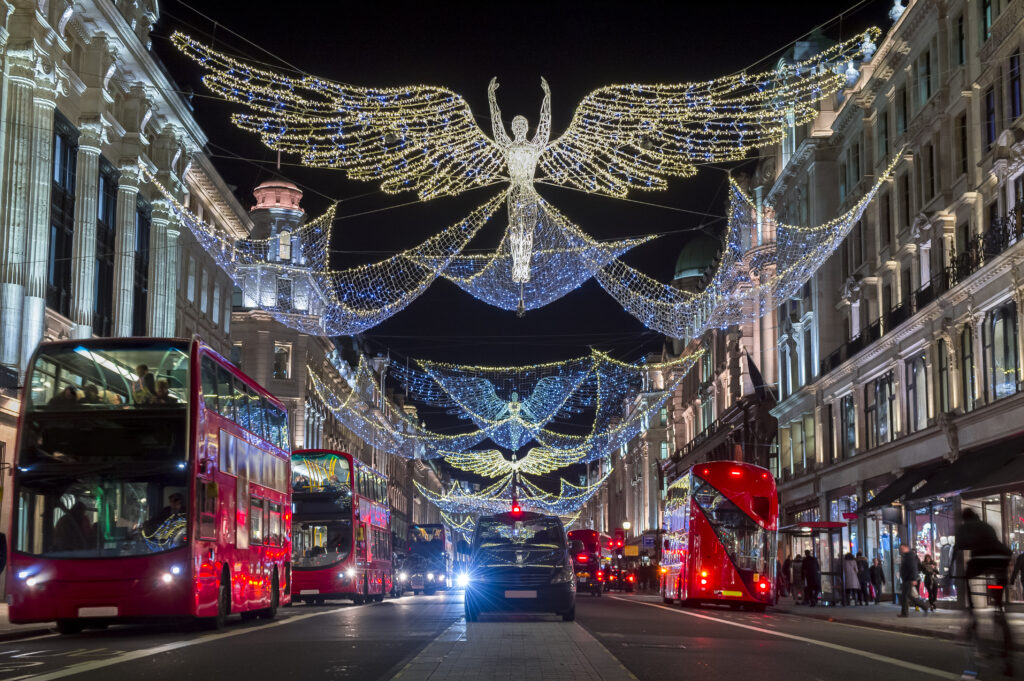 Upscale shopping along Regent Street in London (Photo Credit: lazyllama / Shutterstock)