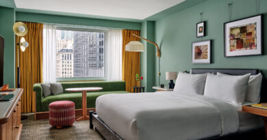 Guest Room (Photo Romer Hell's Kitchen, Neighborhood Hotel)